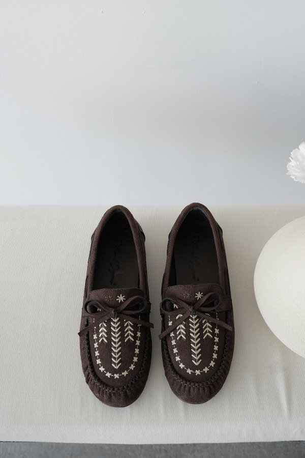 Süet Nakışlı Loafer