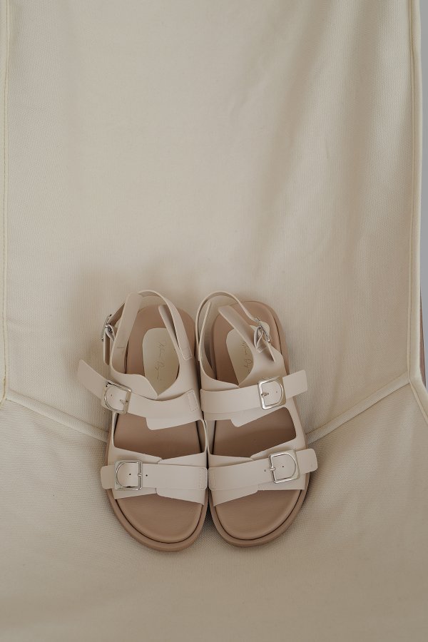 Çift Kemerli Sandalet