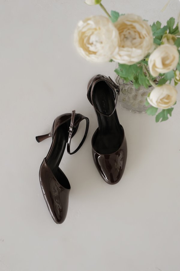 Bilekten Bağlamalı Ayakkabı