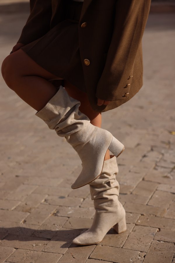 Kalın Topuk Piliseli Bot