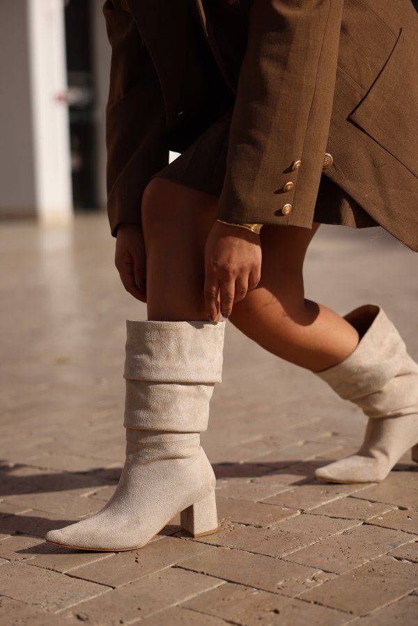 Kalın Topuk Piliseli Bot