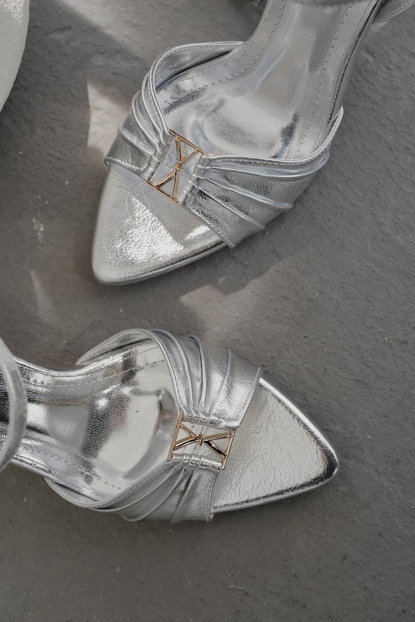 Drape Model Topuklu Topuklu Ayakkabı