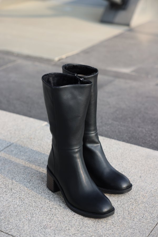 Kalın Topuklu Fermuarlı Bot