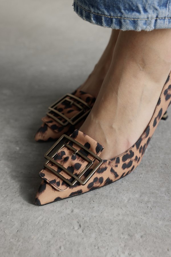 Leopar Desenli Topuklu Ayakkabı