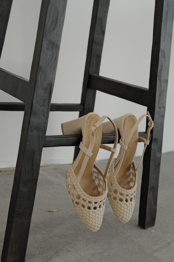 Örgülü Topuklu Ayakkabı
