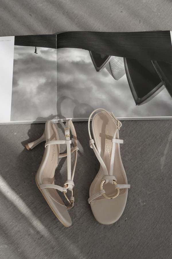 Halka Model Topuklu Ayakkabı