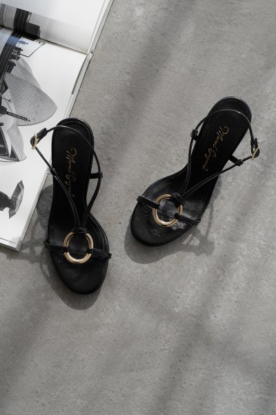 Halka Model Topuklu Ayakkabı