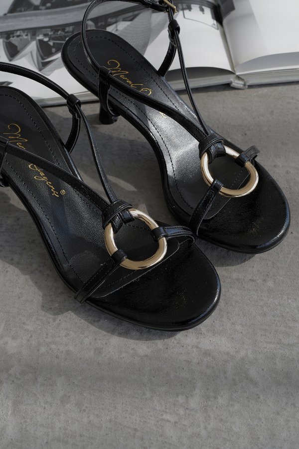 Halka Model Topuklu Ayakkabı