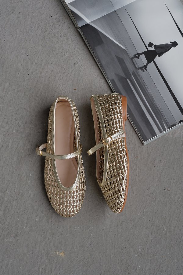 Örgü Dokulu Bantlı Babet