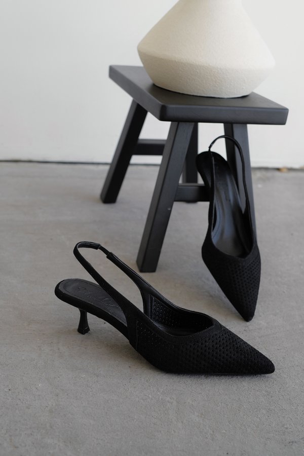 Arkası Açık Topuklu Ayakkabı