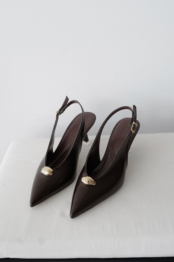 Gold Tokalı Topuklu Ayakkabı