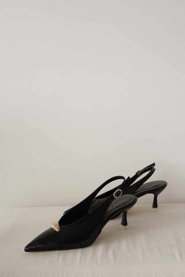 Gold Tokalı Topuklu Ayakkabı