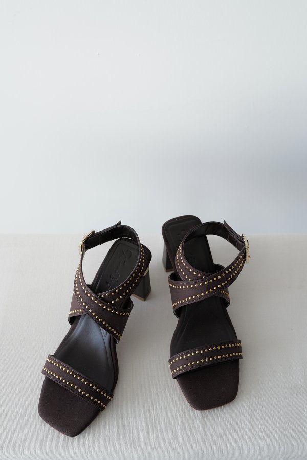 Zımbalı Topuklu Ayakkabı