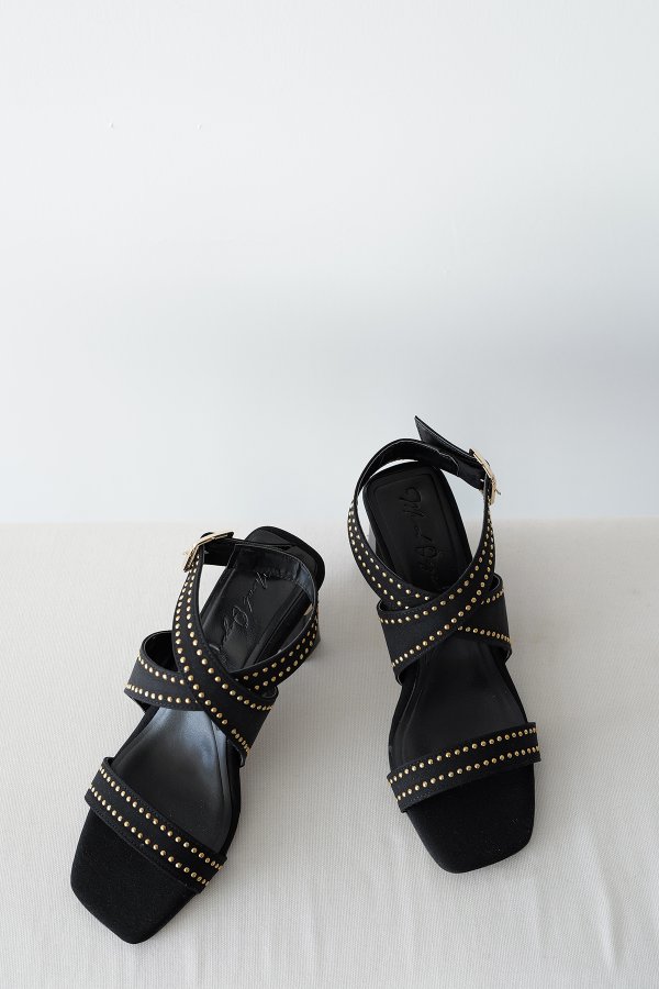 Zımbalı Topuklu Ayakkabı