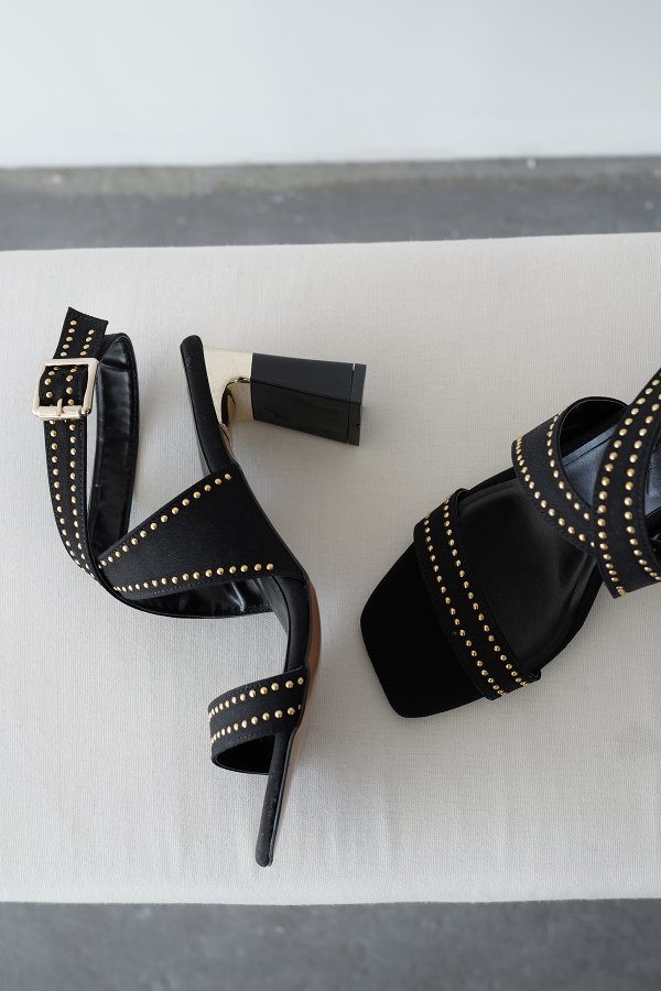 Zımbalı Topuklu Ayakkabı