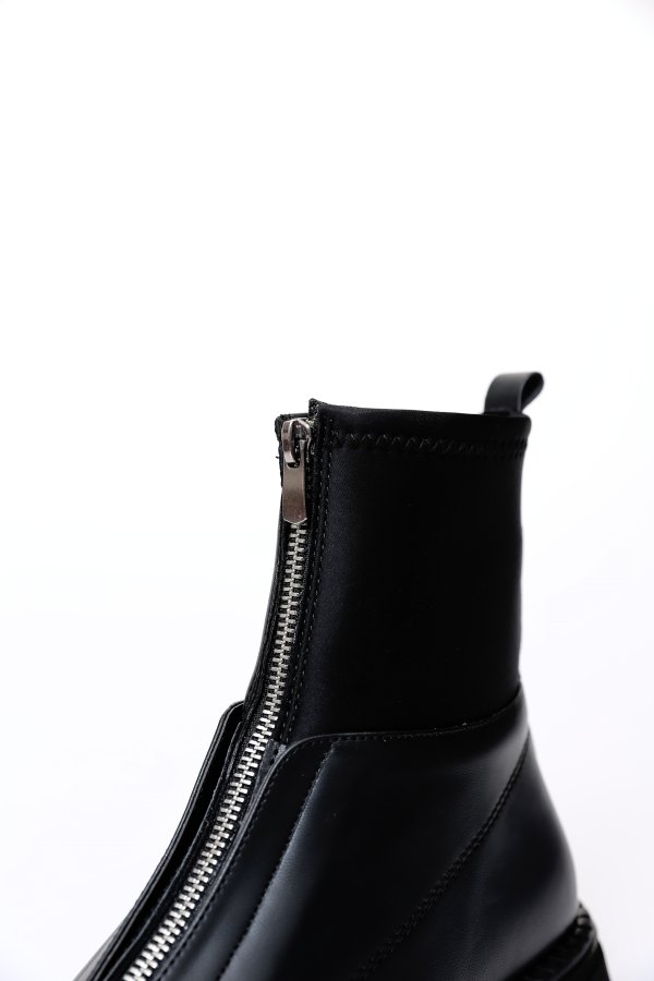 Önden Fermuarlı Kısa Bot