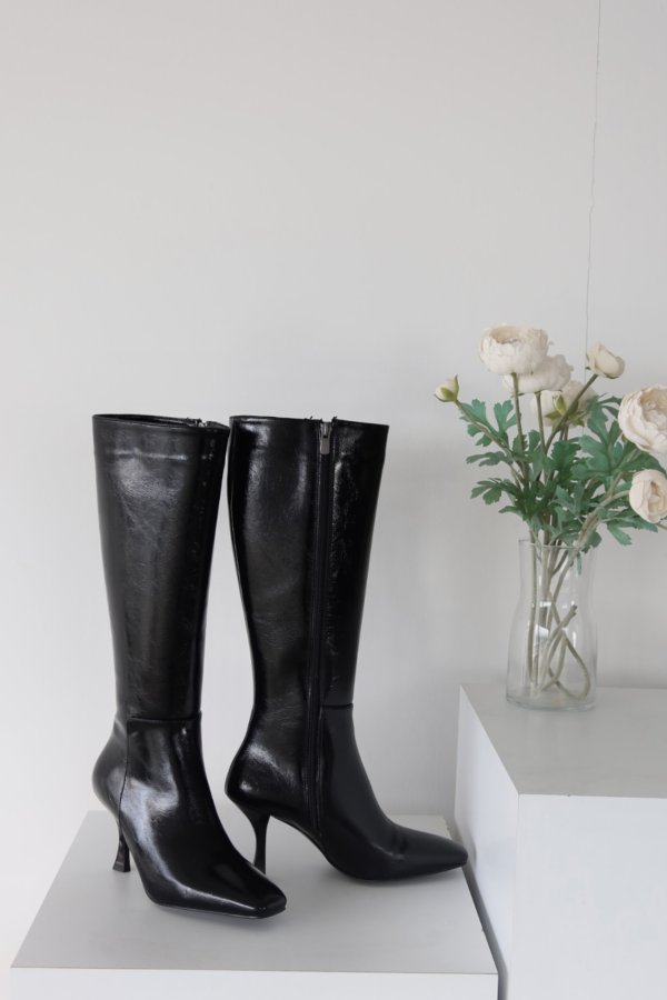 Küt Burun Uzun Çizme