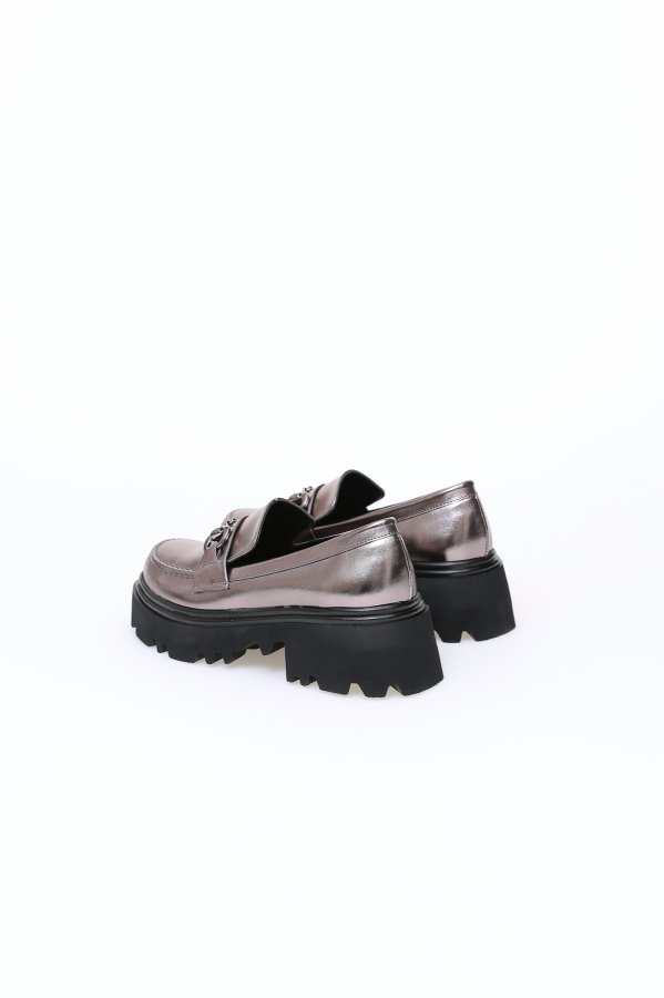 Tokalı Loafer