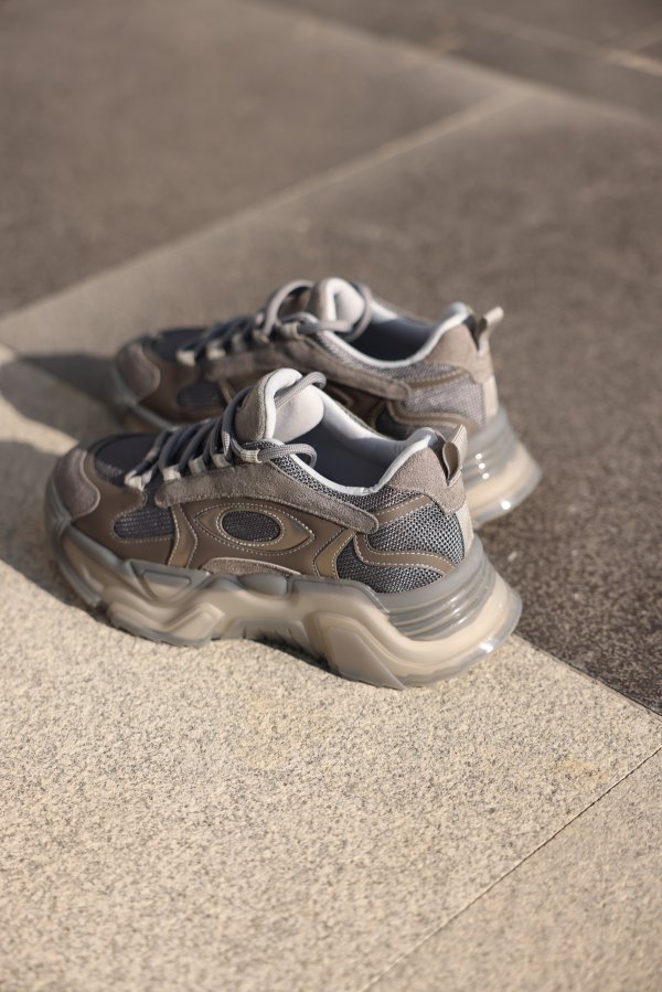 File Detaylı Sneaker