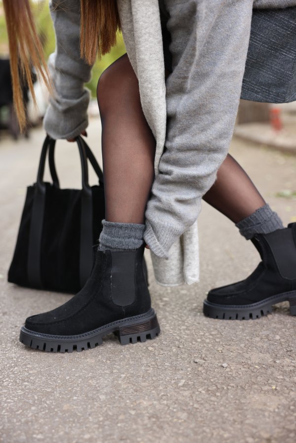 Çift Taraflı Lastikli Bot