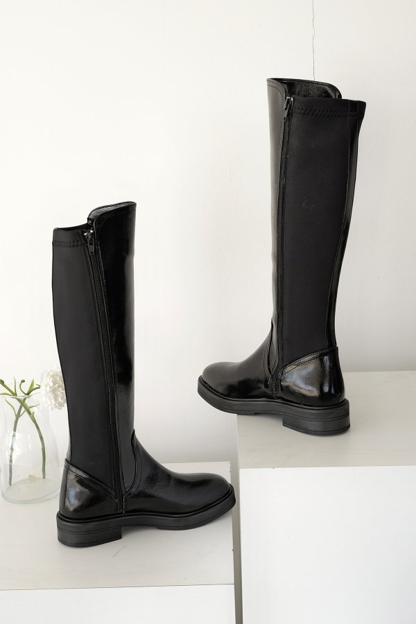 Yandan Fermuarlı Uzun Çizme