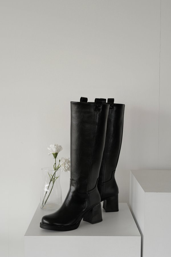 Kalın Topuk Uzun Çizme