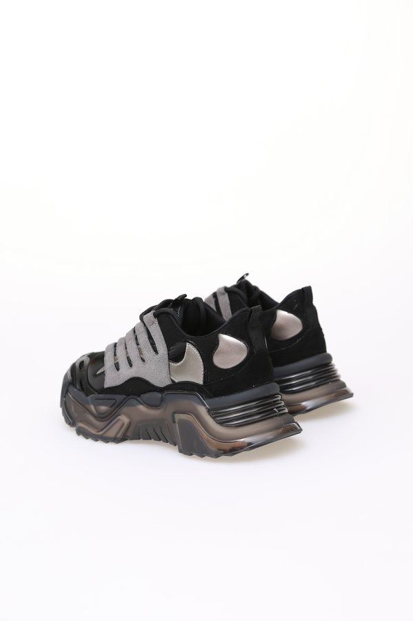 Kalın Tabanlı Sneaker