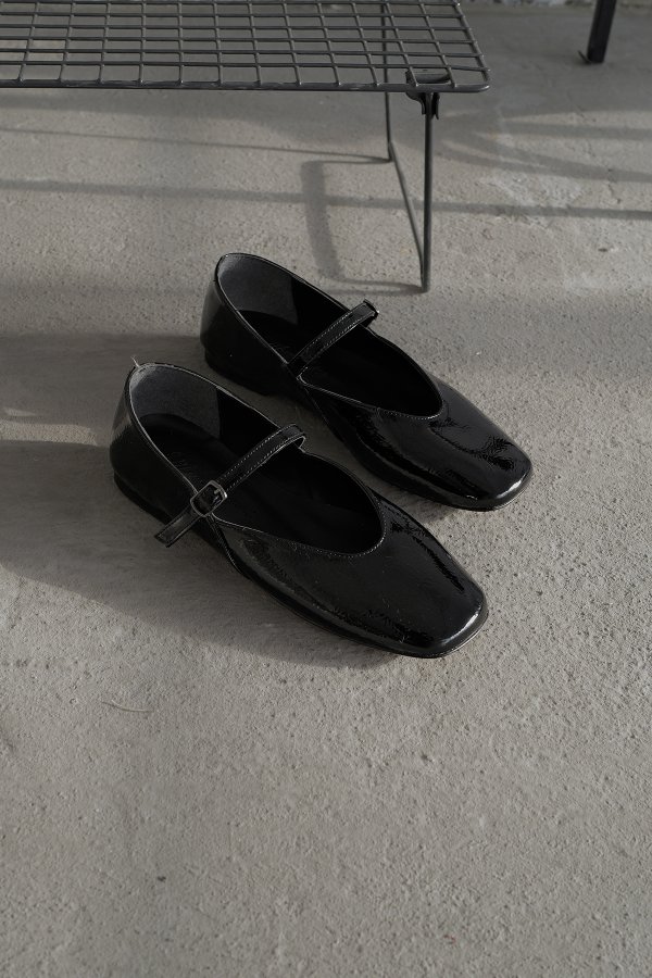 Rugan Kemer Bantlı Babet