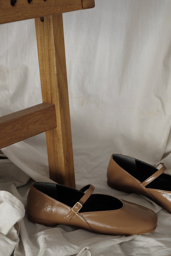 Rugan Kemer Bantlı Babet