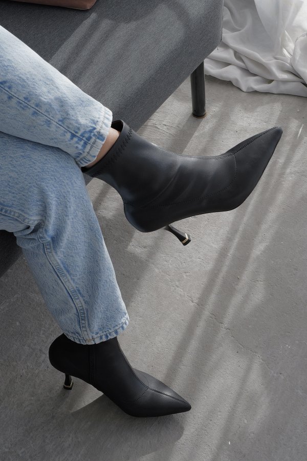 Siyah Streç Topuklu Ayakkabı