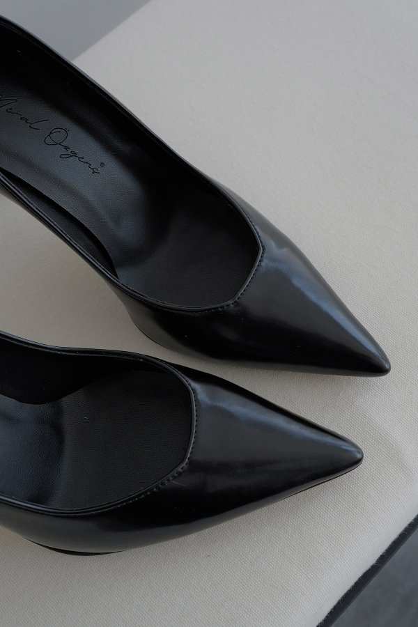 Küt Dekolteli Stiletto