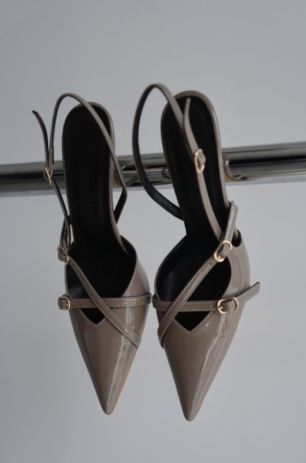 Çapraz Tokalı Stiletto