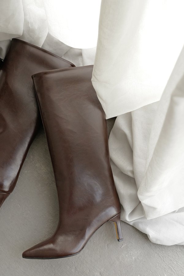 İnce Topuk Uzun Çizme