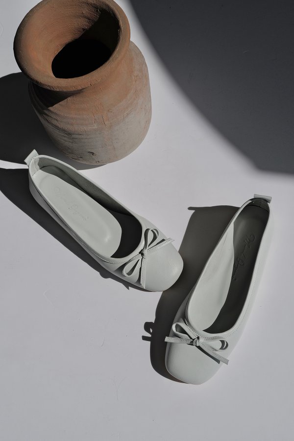 Fiyonklu Düz Taban Babet