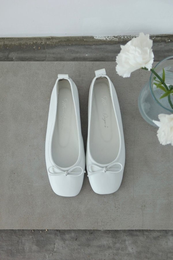 Fiyonklu Düz Taban Babet