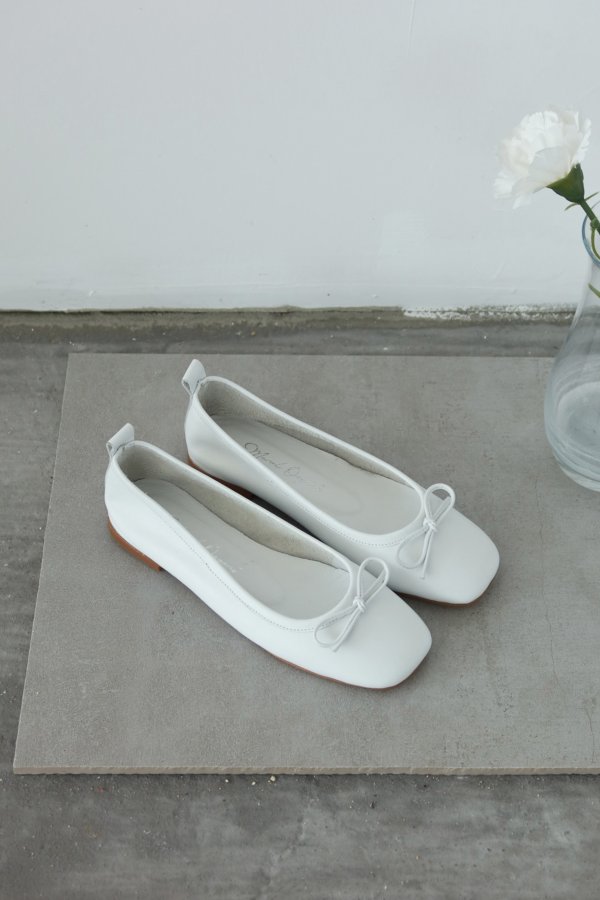 Fiyonklu Düz Taban Babet