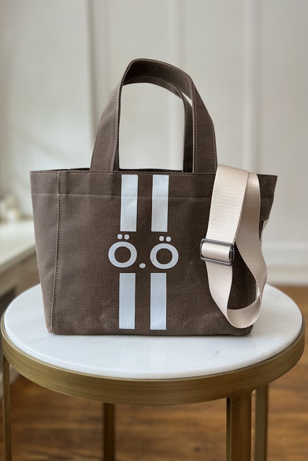 Orta Boy Harfli Kanvas Çanta