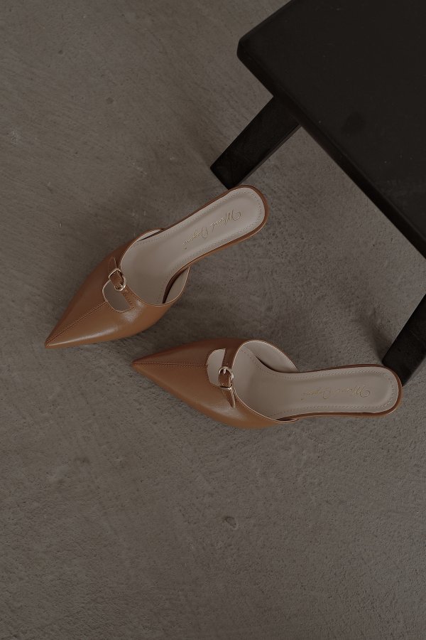 Kemerli Topuklu Terlik