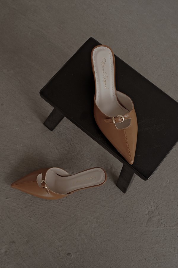 Kemerli Topuklu Terlik