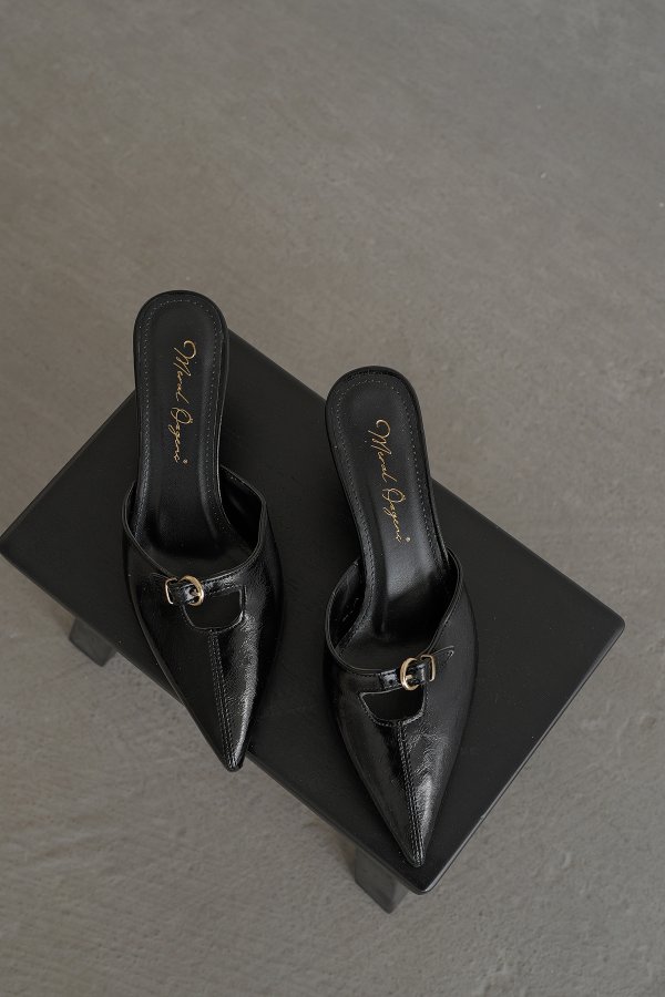 Kemerli Topuklu Terlik