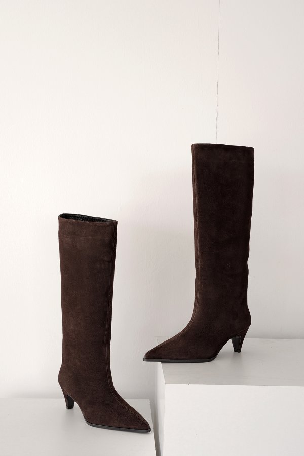 İnce Topuk Süet Çizme