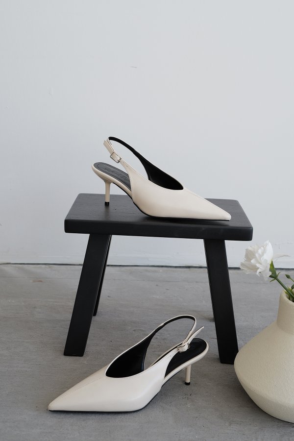 Arkası Açık Topuklu Ayakkabı