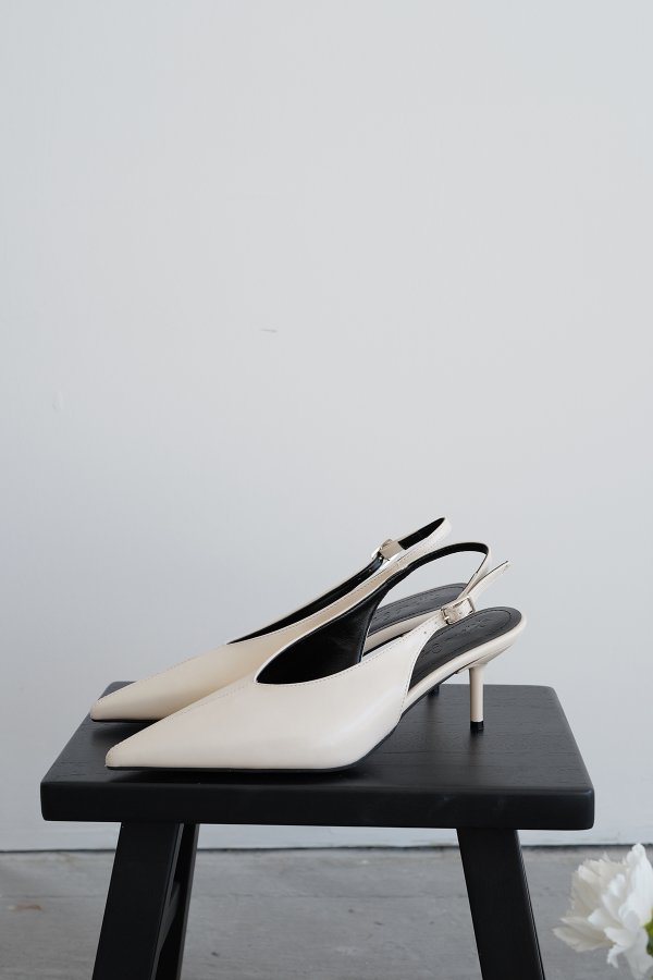 Arkası Açık Topuklu Ayakkabı