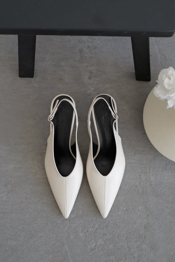 Arkası Açık Topuklu Ayakkabı