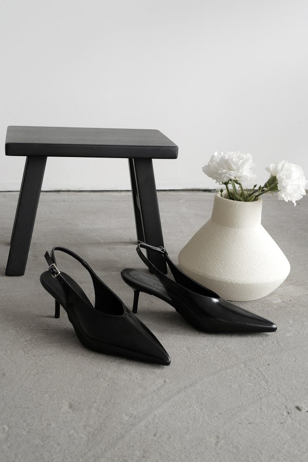 Arkası Açık Topuklu Ayakkabı