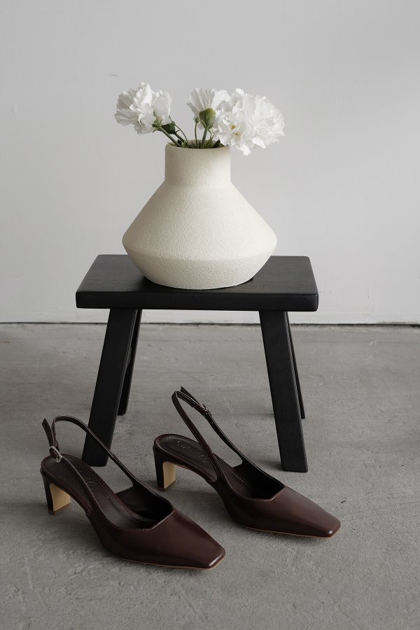 Küt Burun Topuklu Ayakkabı