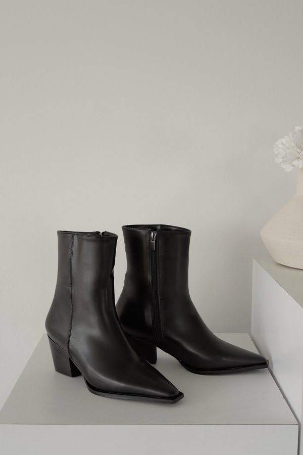 Kalın Topuk Süet Bot