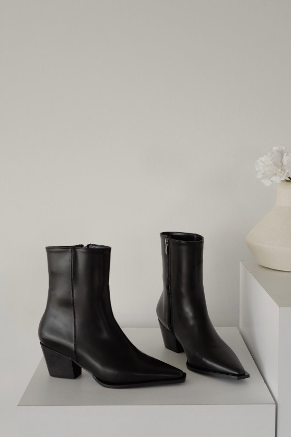 Kalın Topuk Süet Bot