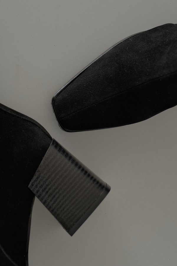 Küt Burun Kalın Topuk Bot