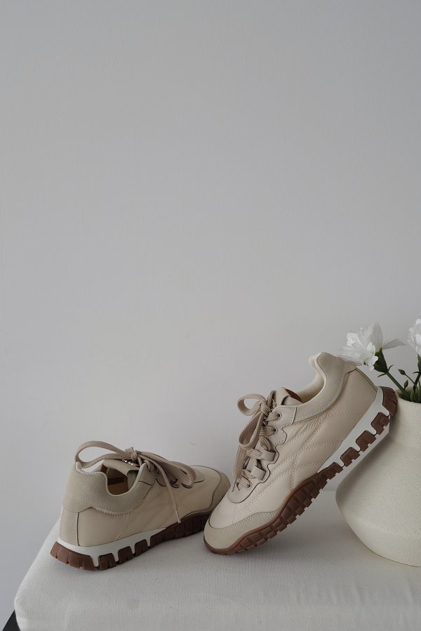 Bağcıklı Spor Ayakkabı